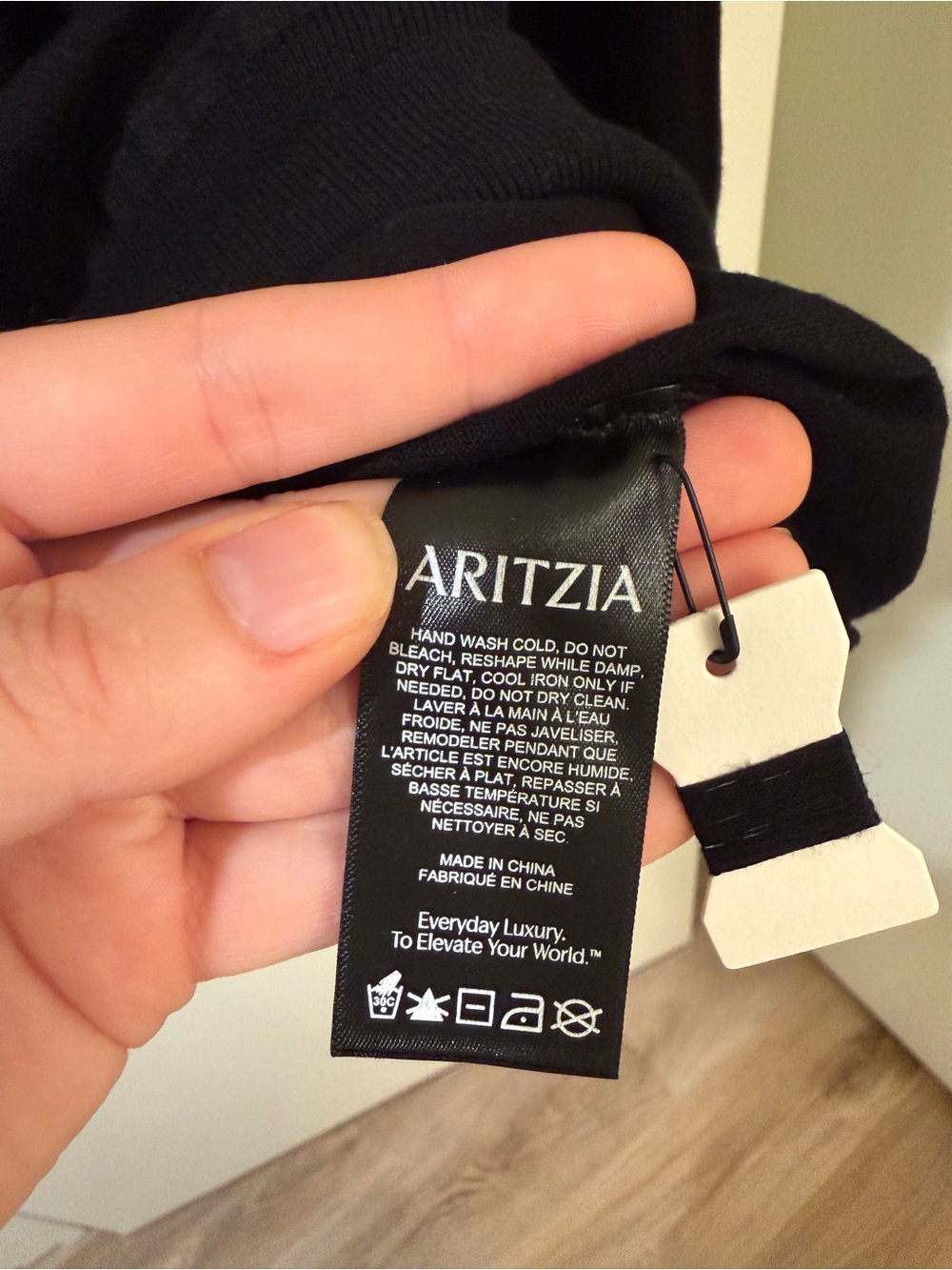 Aritzia Babaton Inspiration Sweater - Black - Picture 8 of 9